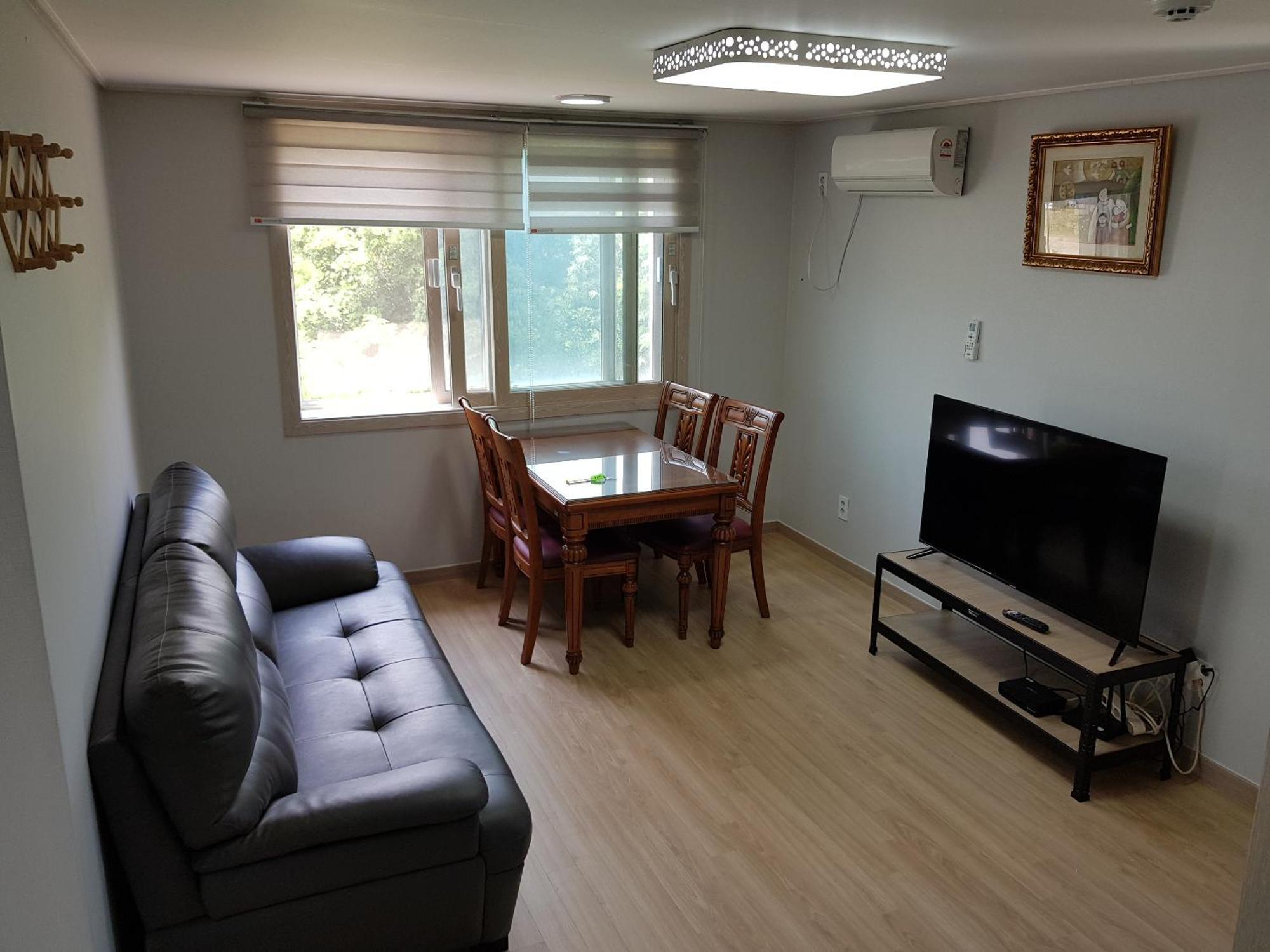 Gilson Guesthouse Сокчо Екстериор снимка