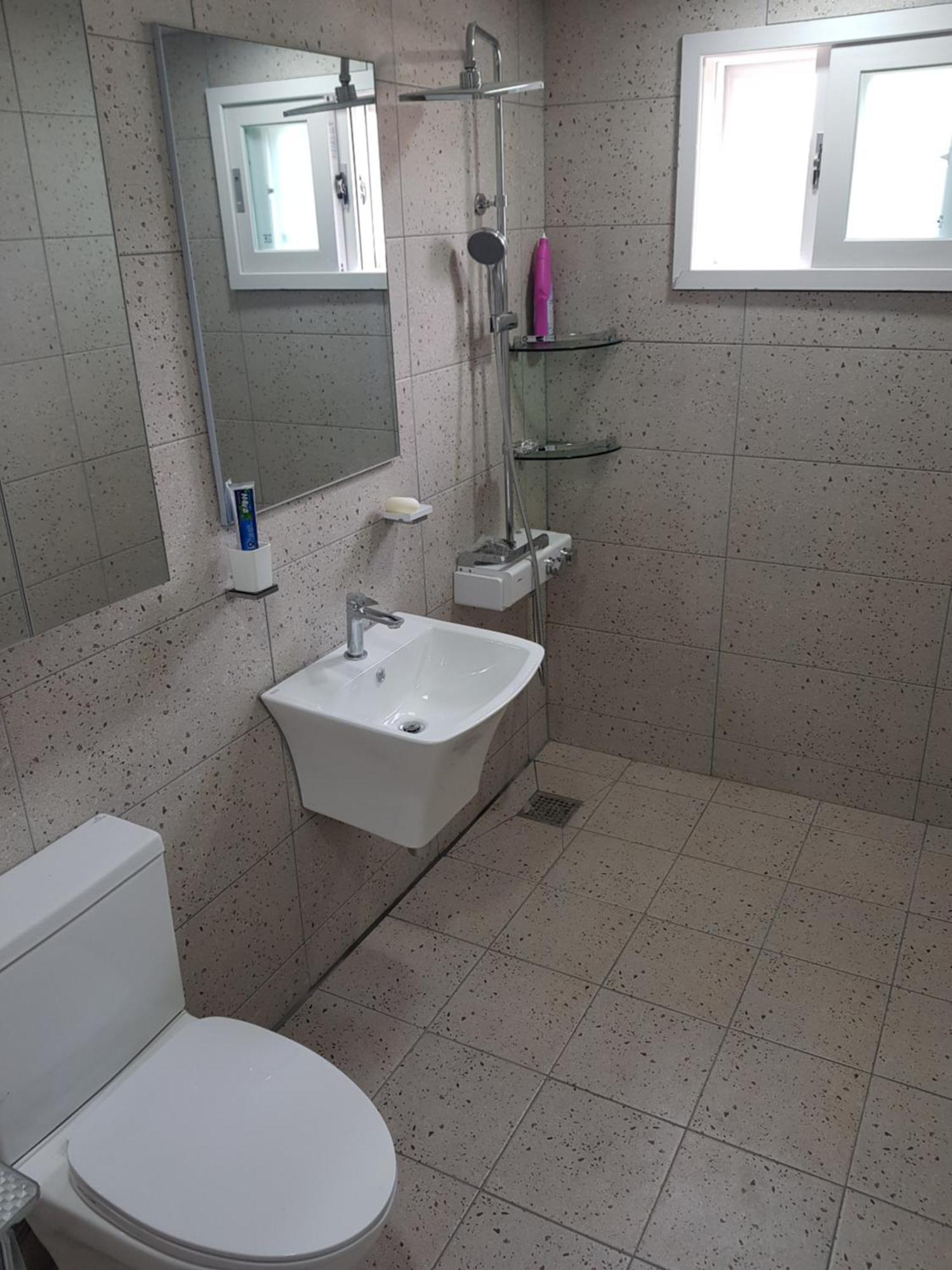 Gilson Guesthouse Сокчо Екстериор снимка